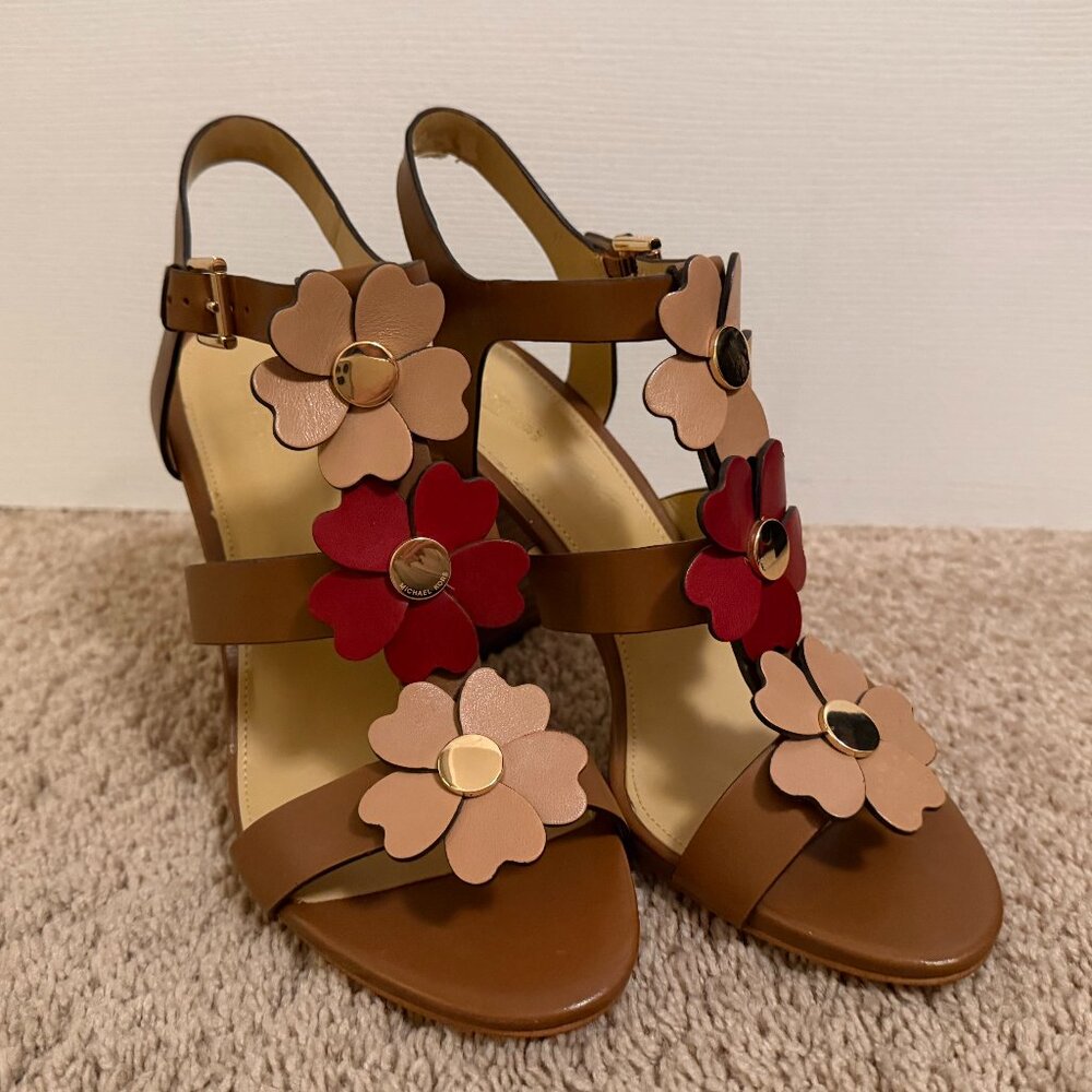 Michael Kors Kit Flower Sandals – Brown Leather | Size 9M